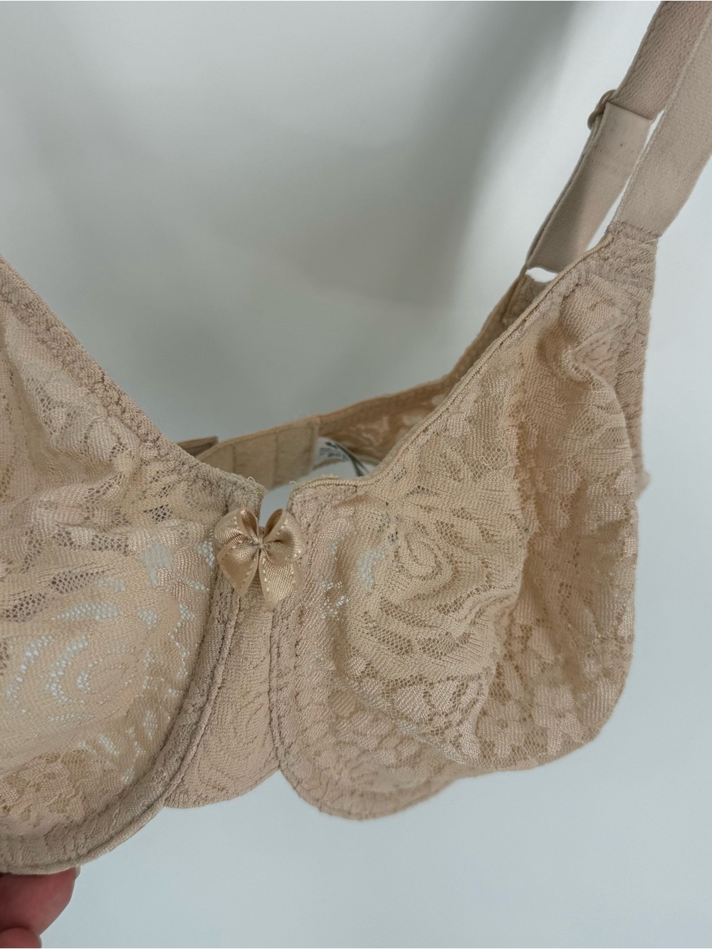 Wacoal 851205 Halo Lace Underwire Bra Beige Size 32DDD w/J-hook Back Closure - Picture 4 of 9